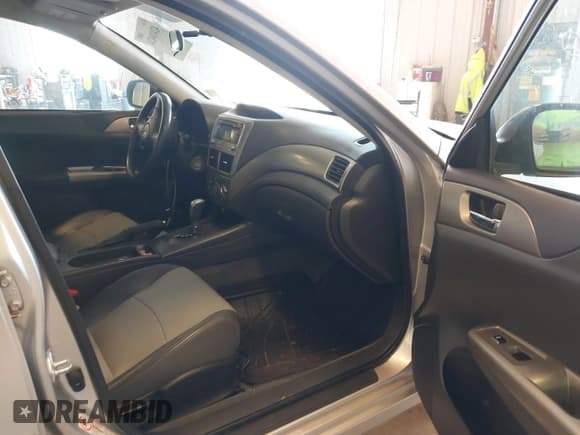 ✅ 2008 Subaru Impreza i • VIN: JF1GH61658H818467 • Лот: 42410424. Опубликован ранее на IAAI с пробегом 178 463 миль. Бесплатный доступ к архиву аукционных продаж из США и подробный отчёт об истории автомобиля на DreamBid. Изображение 5.