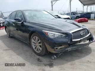 ✅ 2015 Infiniti Q50 Premium • VIN: JN1BV7AP0FM337271 • Lot: 42420684. Wystawiony na IAAI z przebiegiem 142 041 mil. Bezpłatny archiwum sprzedaży aukcyjnych z USA i szczegółowy raport historii pojazdu na DreamBid. Zdjęcie 1.