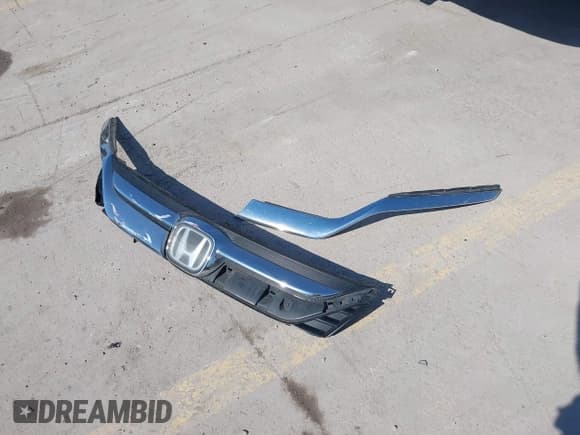 ✅ 2019 Honda Odyssey EX-L • VIN: 5FNRL6H79KB059409 • Lot: 43344768. Wystawiony na IAAI z przebiegiem 107 025 mil. Bezpłatny archiwum sprzedaży aukcyjnych z USA i szczegółowy raport historii pojazdu na DreamBid. Zdjęcie 12.