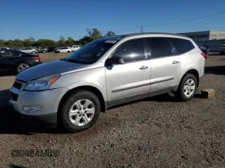 ✅ 2009 Chevrolet Traverse LS • VIN: 1GNER13D29S123176 • Lot: 87045525. Wystawiony na Copart z przebiegiem 89 451 mil. Bezpłatny archiwum sprzedaży aukcyjnych z USA i szczegółowy raport historii pojazdu na DreamBid. Zdjęcie 1.