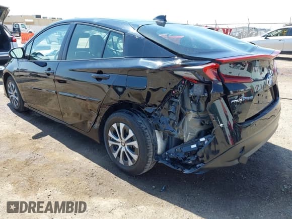 ✅ 2021 Toyota Prius LE • VIN: JTDKAMFP5M3187029 • Lot: 41985248. Wystawiony na IAAI z przebiegiem 16 419 mil. Bezpłatny archiwum sprzedaży aukcyjnych z USA i szczegółowy raport historii pojazdu na DreamBid. Zdjęcie 3.