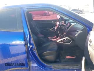 ✅ 2012 Hyundai Veloster w/Red Int • VIN: KMHTC6AD7CU026337 • Лот: 43337554. Опубликован ранее на IAAI с пробегом 132 234 миль. Бесплатный доступ к архиву аукционных продаж из США и подробный отчёт об истории автомобиля на DreamBid. Изображение 5.