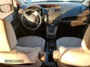 ✅ 2015 Mazda 5 Touring • VIN: JM1CW2CL4F0189127 • Lot: 86478605. Wystawiony na Copart z przebiegiem 136 787 mil. Bezpłatny archiwum sprzedaży aukcyjnych z USA i szczegółowy raport historii pojazdu na DreamBid. Zdjęcie 8.