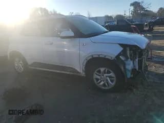 ✅ 2020 Hyundai Venue SEL • VIN: KMHRC8A35LU030917 • Lot: 83582214. Listed on Copart with 48,605 mi. Free auction sales archive from the USA and detailed vehicle history report at DreamBid. Image 4.