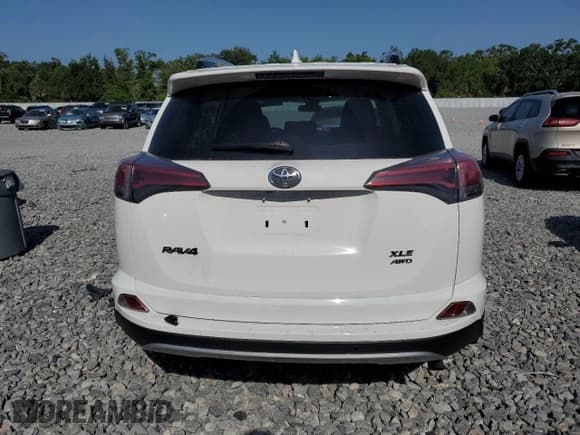 ✅ 2016 Toyota RAV4 XLE • VIN: JTMRFREV2GD185590 • Lot: 57505605. Listed on Copart with 75,545 mi. Free auction sales archive from the USA and detailed vehicle history report at DreamBid. Image 6.