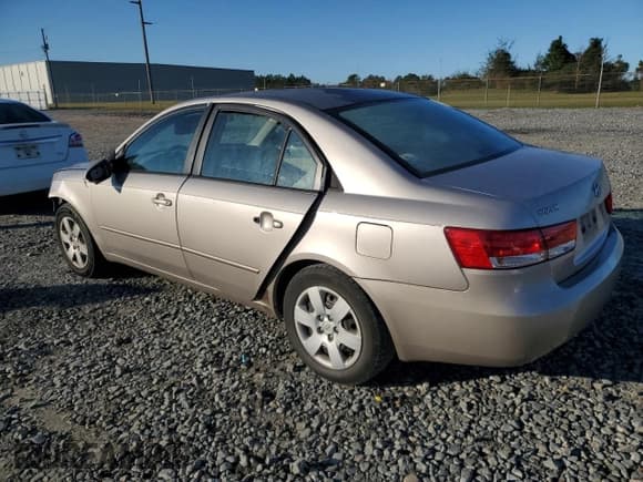 ✅ 2007 Hyundai Sonata GLS • VIN: 5NPET46C87H204547 • Лот: 82107044. Опубликован ранее на Copart с пробегом 229 168 миль. Бесплатный доступ к архиву аукционных продаж из США и подробный отчёт об истории автомобиля на DreamBid. Изображение 2.