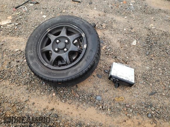 ✅ 1997 Mazda MX-5 Miata • VIN: JM1NA3538V0733251 • Lot: 84046925. Wystawiony na Copart z przebiegiem 327 782 mil. Bezpłatny archiwum sprzedaży aukcyjnych z USA i szczegółowy raport historii pojazdu na DreamBid. Zdjęcie 12.