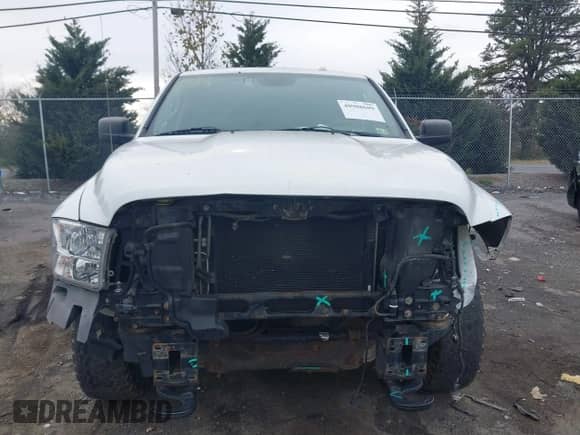 2015 Ram 1500 Express with VIN 1C6RR7FT3FS710277, listed as a IAAI auction lot 40908699 with 173,736 mi miles and . Bid and sale history available at DreamBid. Image 12.