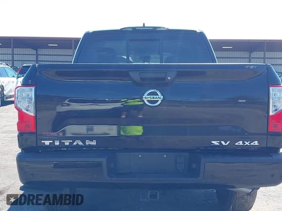 ✅ 2022 Nissan Titan SV • VIN: 1N6AA1EC3NN107352 • Лот: 43465276. Опубликован ранее на IAAI с пробегом 91 266 миль. Бесплатный доступ к архиву аукционных продаж из США и подробный отчёт об истории автомобиля на DreamBid. Изображение 17.