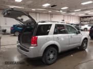 ✅ 2006 Saturn VUE • VIN: 5GZCZ63456S899762 • Lot: 42789916. Wystawiony na IAAI z przebiegiem 226 225 mil. Bezpłatny archiwum sprzedaży aukcyjnych z USA i szczegółowy raport historii pojazdu na DreamBid. Zdjęcie 4.