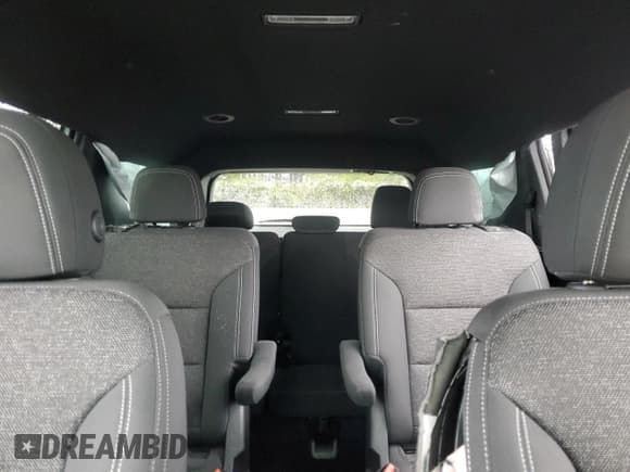 ✅ 2024 Chevrolet Traverse AWD LT • VIN: 1GNEVGKSXRJ169889 • Lot: 81918735. Wystawiony na Copart z przebiegiem 20 784 mil. Bezpłatny archiwum sprzedaży aukcyjnych z USA i szczegółowy raport historii pojazdu na DreamBid. Zdjęcie 10.