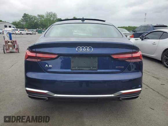 ✅ 2022 Audi A5 Sportback S line Premium Plus • VIN: WAUFACF56NA033370 • Лот: 55263494. Опубликован ранее на Copart с пробегом Не указан. Бесплатный доступ к архиву аукционных продаж из США и подробный отчёт об истории автомобиля на DreamBid. Изображение 6.