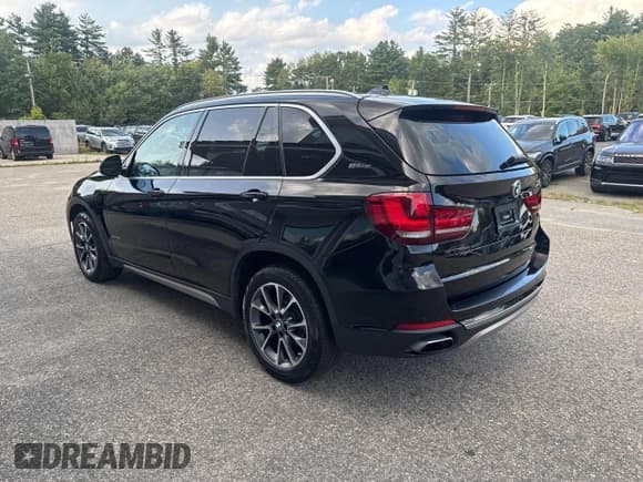 ✅ 2017 BMW X5 xDrive40e • VIN: 5UXKT0C34H0S81610 • Lot: 43175327. Wystawiony na IAAI z przebiegiem 126 919 mil. Bezpłatny archiwum sprzedaży aukcyjnych z USA i szczegółowy raport historii pojazdu na DreamBid. Zdjęcie 3.