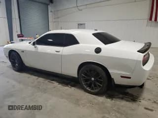 ✅ 2011 Dodge Challenger R/T Classic • VIN: 2B3CJ5DT7BH588359 • Lot: 44226765. Wystawiony na Copart z przebiegiem 67 888 mil. Bezpłatny archiwum sprzedaży aukcyjnych z USA i szczegółowy raport historii pojazdu na DreamBid. Zdjęcie 2.