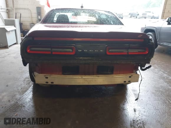 ✅ 2018 Dodge Challenger GT • VIN: 2C3CDZGG6JH252782 • Лот: 42252624. Опубликован ранее на IAAI с пробегом 94 663 миль. Бесплатный доступ к архиву аукционных продаж из США и подробный отчёт об истории автомобиля на DreamBid. Изображение 6.