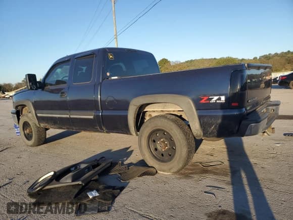 ✅ 2006 Chevrolet Silverado 1500 LT1 • VIN: 1GCEK19ZX6Z118083 • Лот: 74900814. Опубликован ранее на Copart с пробегом 336 093 миль. Бесплатный доступ к архиву аукционных продаж из США и подробный отчёт об истории автомобиля на DreamBid. Изображение 2.