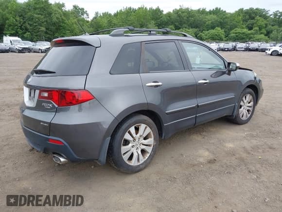 ✅ 2010 Acura RDX Technology • VIN: 5J8TB1H52AA003850 • Lot: 42585626. Listed on IAAI with 209,564 mi. Free auction sales archive from the USA and detailed vehicle history report at DreamBid. Image 4.