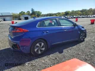 2019 Hyundai Ioniq SEL с VIN KMHC75LC0KU144702, выставлен на аукционе Copart как лот 73997184 с пробегом 62 810 миль миль и Списание • Salvage title. История ставок и продаж доступна на DreamBid. Изображение 3.