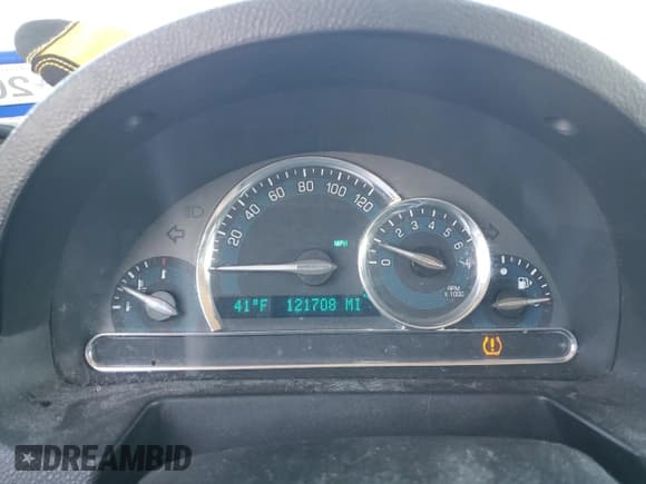 ✅ 2008 Chevrolet HHR LS • VIN: 3GNDA13D98S534824 • Lot: 41782005. Listed on Copart with 121,708 mi. Free auction sales archive from the USA and detailed vehicle history report at DreamBid. Image 9.