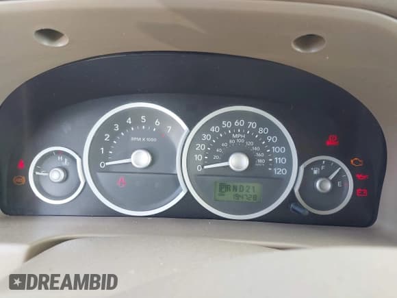 ✅ 2006 Mercury Mariner Luxury • VIN: 4M2YU56116DJ06795 • Lot: 43513509. Wystawiony na IAAI z przebiegiem 194 728 mil. Bezpłatny archiwum sprzedaży aukcyjnych z USA i szczegółowy raport historii pojazdu na DreamBid. Zdjęcie 7.