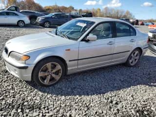 2005 BMW 3 Series 330xi z VIN WBAEW53405PN38032, wystawiony jako Copart lot #89687445 z przebiegiem 141 864 mil mil oraz Czysty tytuł • Clean title. Historia ofert i sprzedaży dostępna na DreamBid. Obrazek 1.