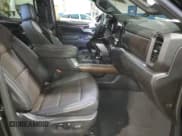 ✅ 2025 Chevrolet Silverado 1500 High Country • VIN: 1GCUKJELXSZ123078 • Lot: 87871055. Listed on Copart with 2,453 mi. Free auction sales archive from the USA and detailed vehicle history report at DreamBid. Image 7.