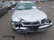 ✅ 2000 Volvo V40 • VIN: YV1VW2554YF430377 • Лот: 40954938. Опубликован ранее на IAAI с пробегом 117 378 миль. Бесплатный доступ к архиву аукционных продаж из США и подробный отчёт об истории автомобиля на DreamBid. Изображение 6.