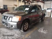 ✅ 2014 Nissan Titan SL • VIN: 1N6BA0ED2EN512092 • Lot: 43336092. Wystawiony na IAAI z przebiegiem 191 340 mil. Bezpłatny archiwum sprzedaży aukcyjnych z USA i szczegółowy raport historii pojazdu na DreamBid. Zdjęcie 2.