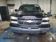 ✅ 2006 Chevrolet Silverado 1500 LT1 • VIN: 1GCEK19B06Z256962 • Лот: 70254754. Опубликован ранее на Copart с пробегом 219 744 миль. Бесплатный доступ к архиву аукционных продаж из США и подробный отчёт об истории автомобиля на DreamBid. Изображение 5.