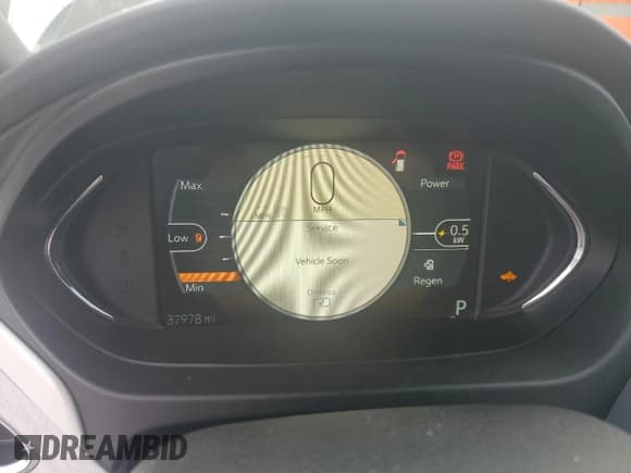 ✅ 2018 Chevrolet Bolt EV LT • VIN: 1G1FW6S04J4136627 • Lot: 47589635. Wystawiony na Copart z przebiegiem 37 978 mil. Bezpłatny archiwum sprzedaży aukcyjnych z USA i szczegółowy raport historii pojazdu na DreamBid. Zdjęcie 9.