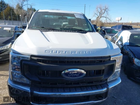 ✅ 2022 Ford F-250 XL • VIN: 1FTBF2A66NEG46059 • Lot: 41232185. Listed on IAAI with 12,457 mi. Free auction sales archive from the USA and detailed vehicle history report at DreamBid. Image 13.