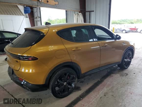 ✅ 2024 Dodge Hornet R/T • VIN: ZACPDFCW0R3A18373 • Лот: 64247645. Размещён на Copart с пробегом 5 410 миль миль. Получите бесплатный доступ к архиву аукционных продаж из США и посмотрите подробный отчёт об истории автомобиля на DreamBid. Изображение 3.