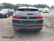 ✅ 2021 Volkswagen Atlas SE • VIN: 1V2WE2CA6MC238918 • Lot: 43275348. Wystawiony na IAAI z przebiegiem 89 452 mil. Bezpłatny archiwum sprzedaży aukcyjnych z USA i szczegółowy raport historii pojazdu na DreamBid. Zdjęcie 16.