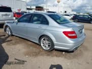 ✅ 2012 Mercedes-Benz C 250 Sport • VIN: WDDGF4HB4CR238949 • Lot: 43285302. Wystawiony na IAAI z przebiegiem 59 176 mil. Bezpłatny archiwum sprzedaży aukcyjnych z USA i szczegółowy raport historii pojazdu na DreamBid. Zdjęcie 3.