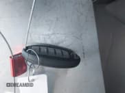 ✅ 2021 Nissan Sentra SR • VIN: 3N1AB8DVXMY320119 • Lot: 43331189. Wystawiony na IAAI z przebiegiem 52 017 mil. Bezpłatny archiwum sprzedaży aukcyjnych z USA i szczegółowy raport historii pojazdu na DreamBid. Zdjęcie 11.