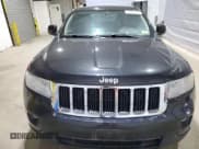 ✅ 2011 Jeep Grand Cherokee Laredo • VIN: 1J4RR4GG7BC506945 • Lot: 53877985. Wystawiony na Copart z przebiegiem 109 479 mil. Bezpłatny archiwum sprzedaży aukcyjnych z USA i szczegółowy raport historii pojazdu na DreamBid. Zdjęcie 5.