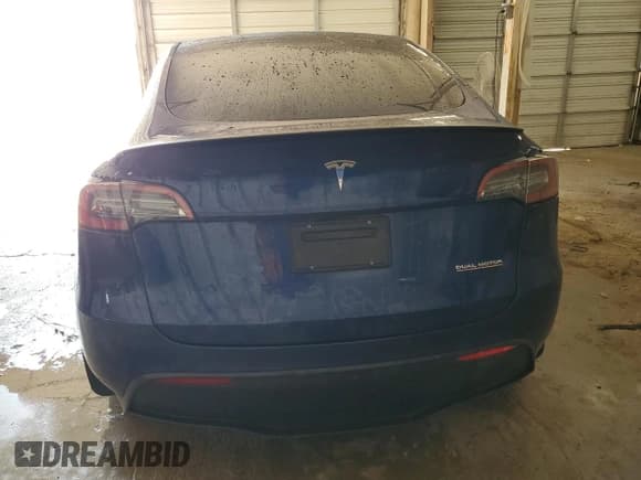 ✅ 2024 Tesla Model Y Performance • VIN: 7SAYGDEF2RA269456 • Lot: 81261395. Listed on Copart with 23,149 mi. Free auction sales archive from the USA and detailed vehicle history report at DreamBid. Image 6.