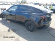 ✅ 2023 Tesla Model Y Long Range • VIN: 7SAYGDEE9PA110583 • Lot: 43508852. Wystawiony na IAAI z przebiegiem 78 355 mil. Bezpłatny archiwum sprzedaży aukcyjnych z USA i szczegółowy raport historii pojazdu na DreamBid. Zdjęcie 3.
