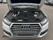 ✅ 2019 Audi Q7 Prestige • VIN: WA1VAAF71KD001323 • Lot: 92755605. Listed on Copart with 178,110 mi. Free auction sales archive from the USA and detailed vehicle history report at DreamBid. Image 8.