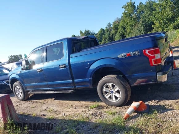 ✅ 2020 Ford F-150 XL • VIN: 1FTFW1E49LKD53372 • Лот: 43153055. Опубликован ранее на IAAI с пробегом 107 055 миль. Бесплатный доступ к архиву аукционных продаж из США и подробный отчёт об истории автомобиля на DreamBid. Изображение 14.