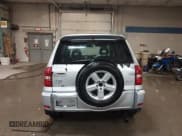 ✅ 2004 Toyota RAV4 • VIN: JTEHD20V246018528 • Lot: 43147354. Listed on IAAI with 205,590 mi. Free auction sales archive from the USA and detailed vehicle history report at DreamBid. Image 16.