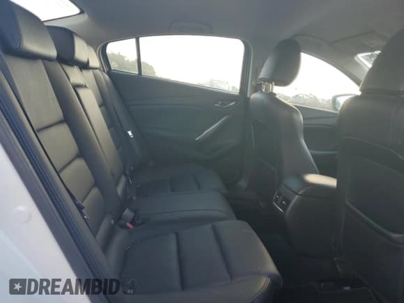 ✅ 2017 Mazda 6 Touring • VIN: JM1GL1V58H1127665 • Лот: 92947105. Опубликован ранее на Copart с пробегом 38 988 миль. Бесплатный доступ к архиву аукционных продаж из США и подробный отчёт об истории автомобиля на DreamBid. Изображение 10.