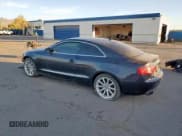 ✅ 2015 Audi A5 Premium • VIN: WAUCFAFR4FA057065 • Лот: 92246055. Опубликован ранее на Copart с пробегом 75 391 миль. Бесплатный доступ к архиву аукционных продаж из США и подробный отчёт об истории автомобиля на DreamBid. Изображение 2.