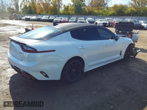 ✅ 2020 Kia Stinger GT-Line • VIN: KNAE15LA2L6073972 • Лот: 43596949. Опубликован ранее на IAAI с пробегом 140 475 миль. Бесплатный доступ к архиву аукционных продаж из США и подробный отчёт об истории автомобиля на DreamBid. Изображение 4.