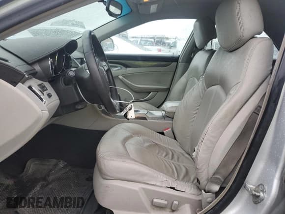 ✅ 2011 Cadillac CTS • VIN: 1G6DA5EY2B0171624 • Lot: 81543384. Listed on Copart with 322,767 mi. Free auction sales archive from the USA and detailed vehicle history report at DreamBid. Image 7.