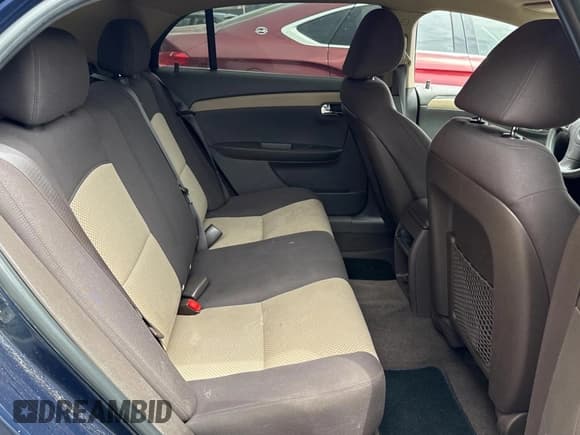 ✅ 2010 Chevrolet Malibu 1LS • VIN: 1G1ZB5EB6AF196056 • Lot: 53687215. Listed on Copart with 130,835 mi. Free auction sales archive from the USA and detailed vehicle history report at DreamBid. Image 6.