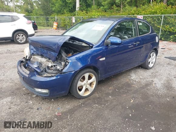 ✅ 2008 Hyundai Accent SE • VIN: KMHCN36C28U069578 • Lot: 43567830. Wystawiony na IAAI z przebiegiem 70 248 mil. Bezpłatny archiwum sprzedaży aukcyjnych z USA i szczegółowy raport historii pojazdu na DreamBid. Zdjęcie 16.