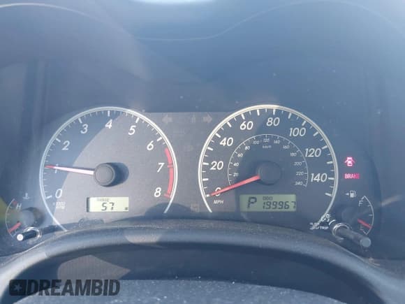 ✅ 2011 Toyota Corolla LE • VIN: JTDBU4EE4BJ097225 • Лот: 43610476. Опубликован ранее на IAAI с пробегом 199 967 миль. Бесплатный доступ к архиву аукционных продаж из США и подробный отчёт об истории автомобиля на DreamBid. Изображение 7.