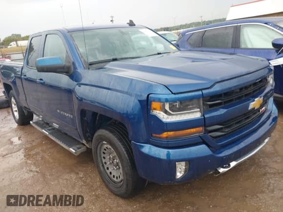 ✅ 2018 Chevrolet Silverado 1500 LT • VIN: 1GCVKREC4JZ123532 • Lot: 43401125. Listed on IAAI with 132,170 mi. Free auction sales archive from the USA and detailed vehicle history report at DreamBid. Image 1.