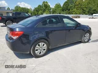 2015 Chevrolet Cruze LS с VIN 1G1PA5SH6F7148674, выставлен на аукционе Copart как лот 69569545 с пробегом 111 946 миль миль и Списание • Salvage title. История ставок и продаж доступна на DreamBid. Изображение 3.